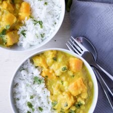 Yellow Squash &amp; Chickpea Curry-image