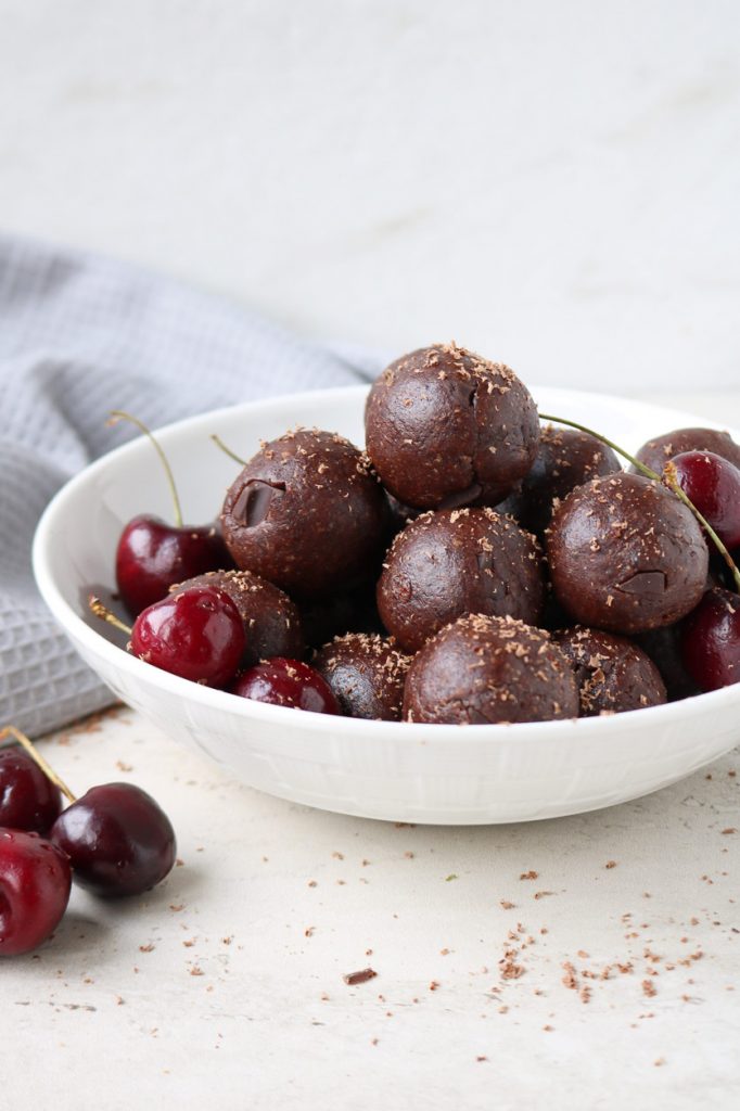 Dark Chocolate & Cherry Energy Bites