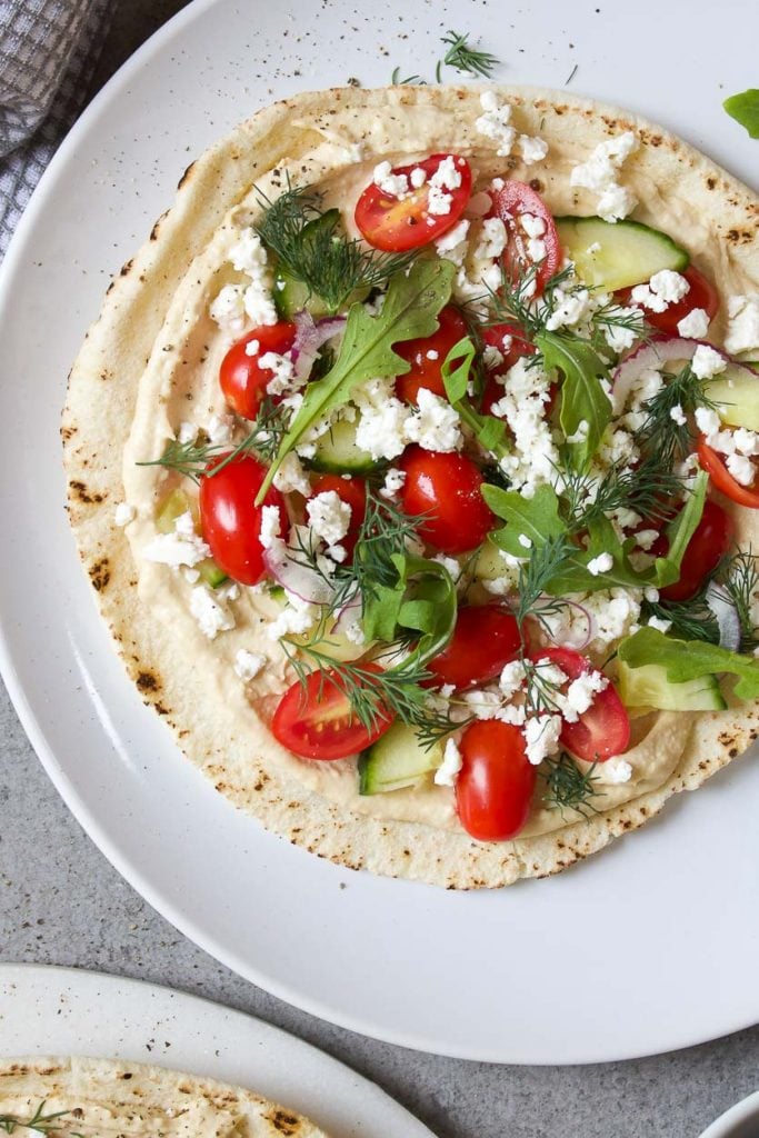 Hummus Pita Pizzas Stephanie Kay Nutrition