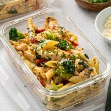 Chicken Pasta Meal Prep Bowls